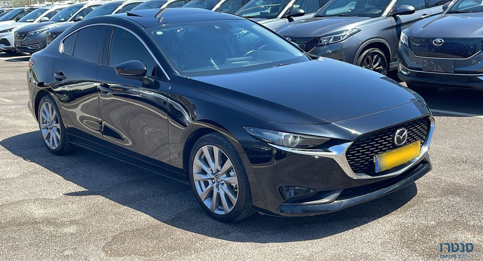 2022' Mazda 3 מאזדה 3 photo #3