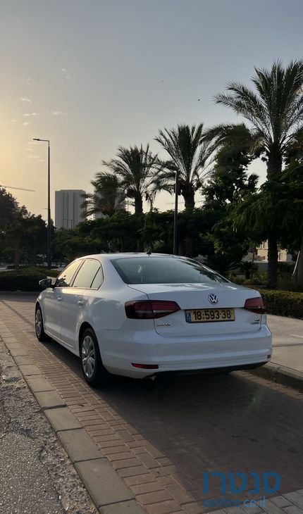 2016' Volkswagen Jetta פולקסווגן ג'טה photo #2