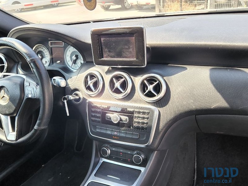 2014' Mercedes-Benz A-Class מרצדס photo #6