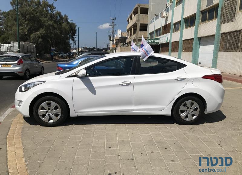 2012' Hyundai i35 photo #3