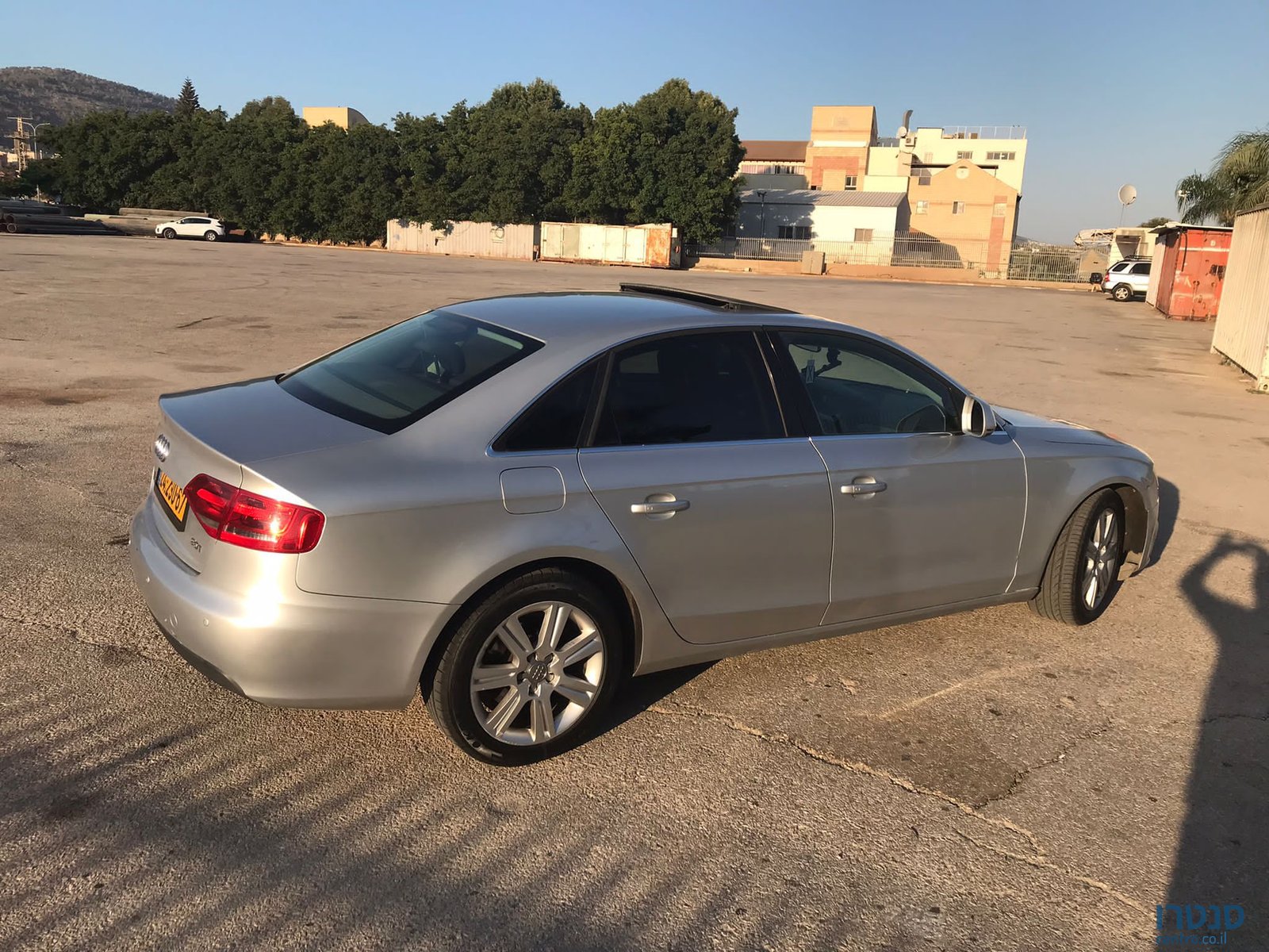 2009' Audi A4 אאודי photo #2