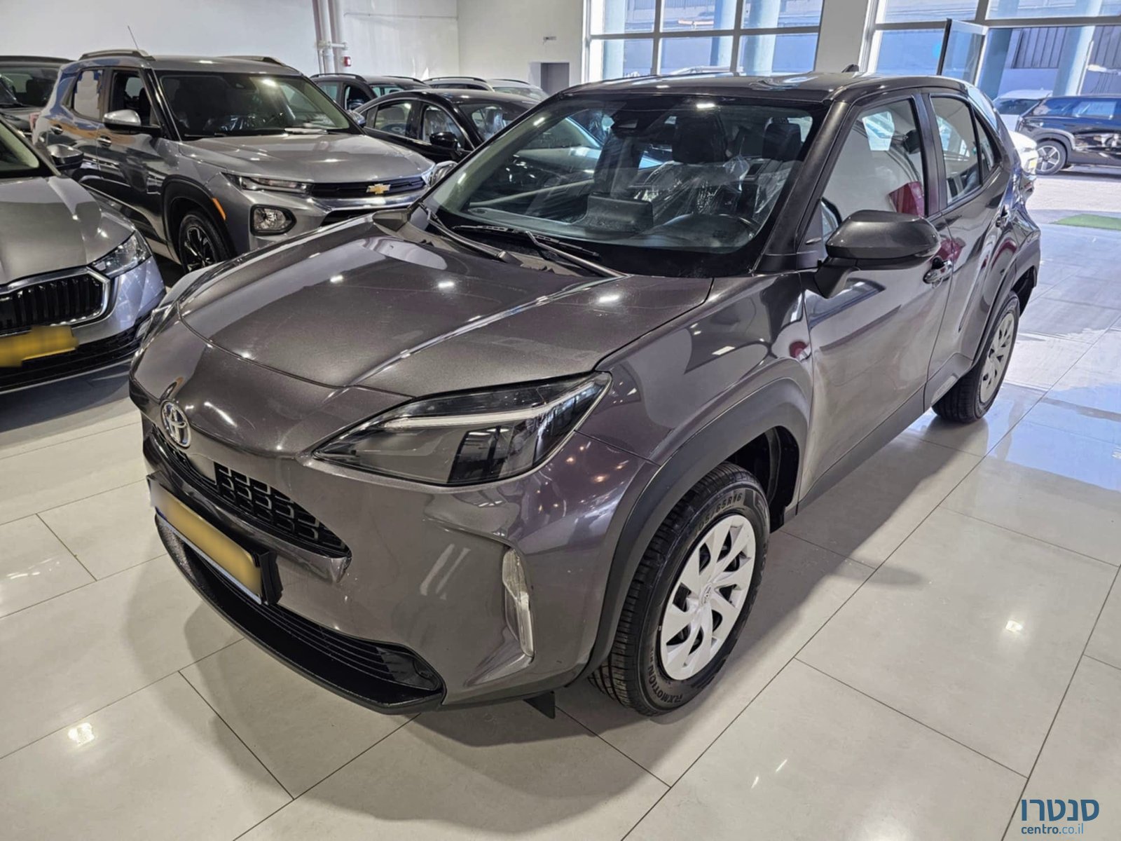 2022' Toyota Yaris Cross photo #1