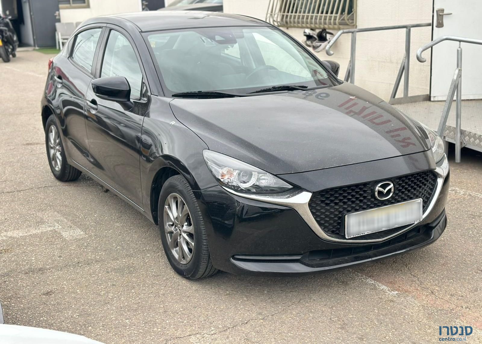 2022' Mazda 2 מאזדה photo #1