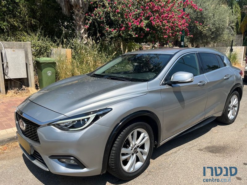 2018' Infiniti Q30 אינפיניטי photo #1