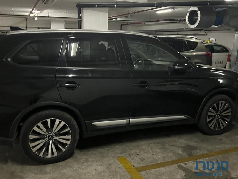 2019' Mitsubishi Outlander מיצובישי אאוטלנדר photo #2