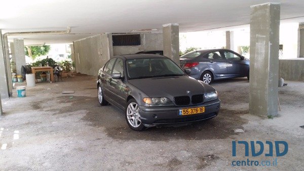 2002' BMW 320 photo #1