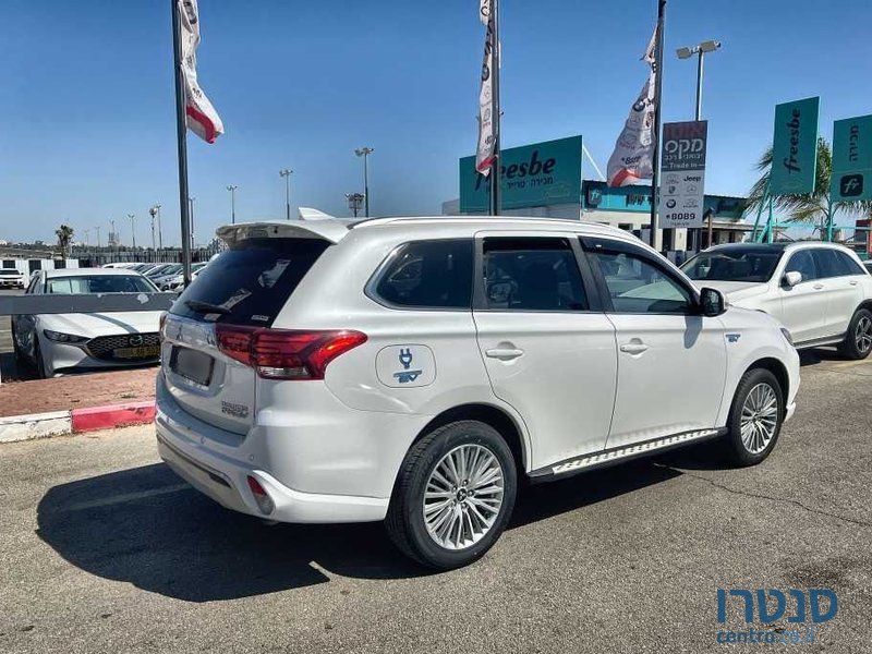 2019' Mitsubishi Outlander מיצובישי אאוטלנדר photo #6