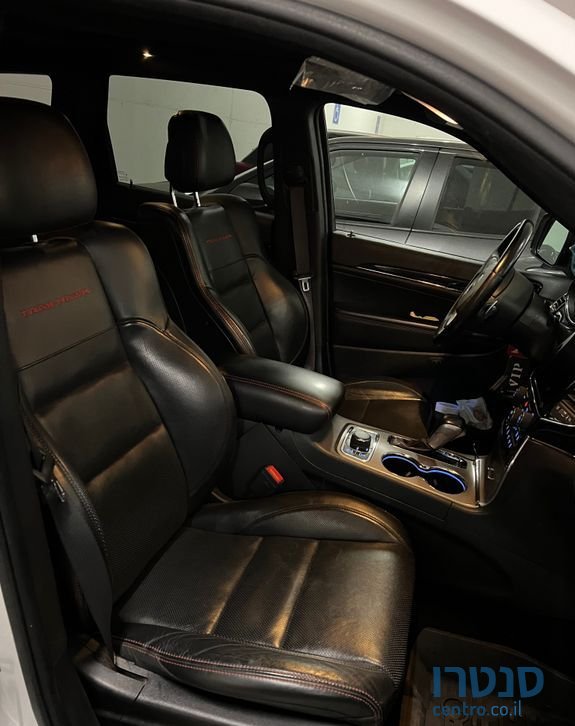 2021' Jeep Grand Cherokee ג'יפ גרנד צ'ירוקי photo #3