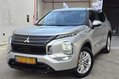 2023' Mitsubishi Outlander מיצובישי אאוטלנדר