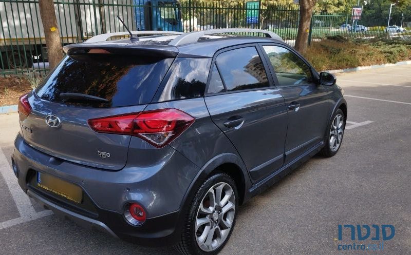 2016' Hyundai i20 יונדאי קרוס photo #5