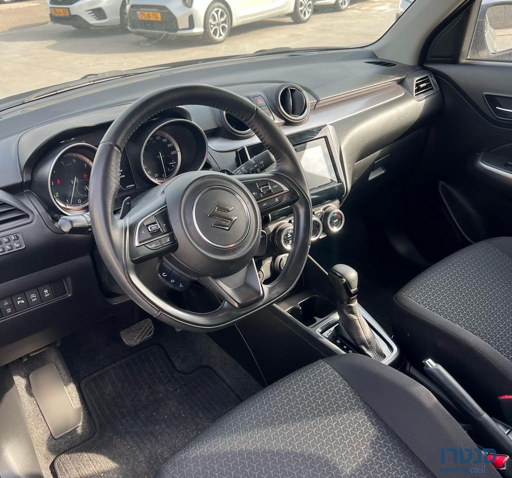 2023' Suzuki Swift סוזוקי סוויפט photo #6