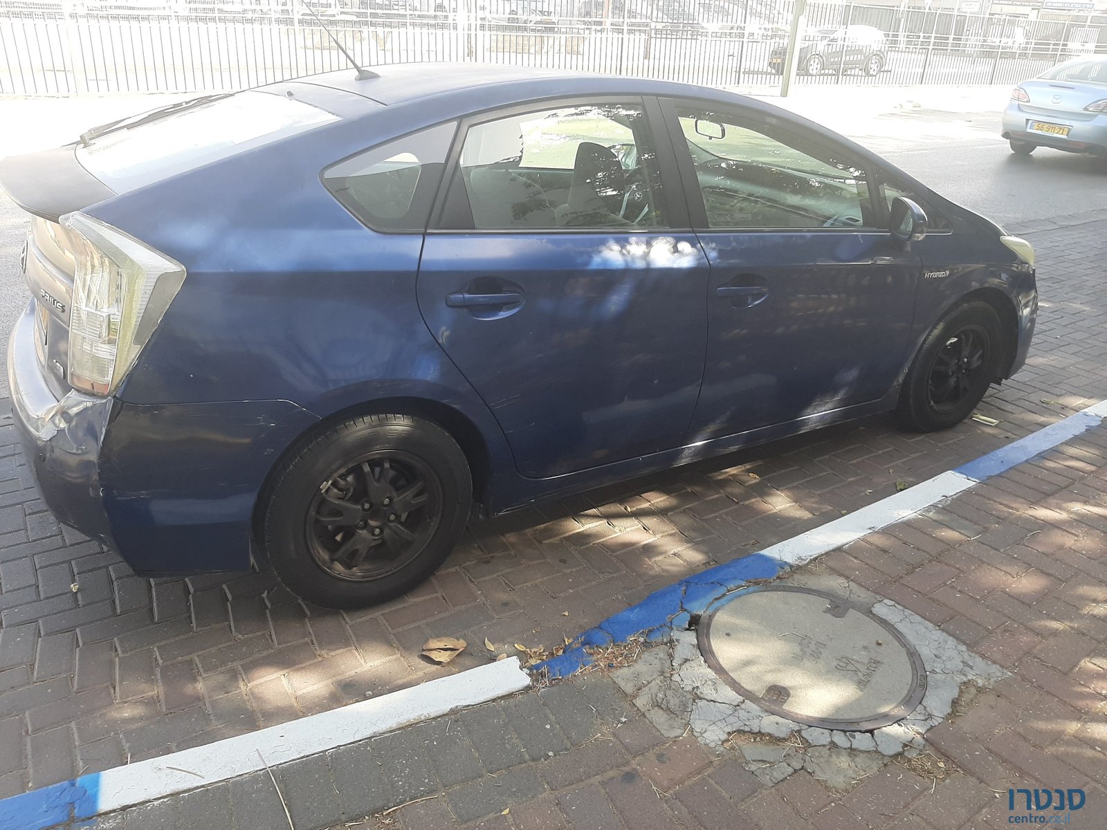 2009' Toyota Prius טויוטה פריוס photo #3