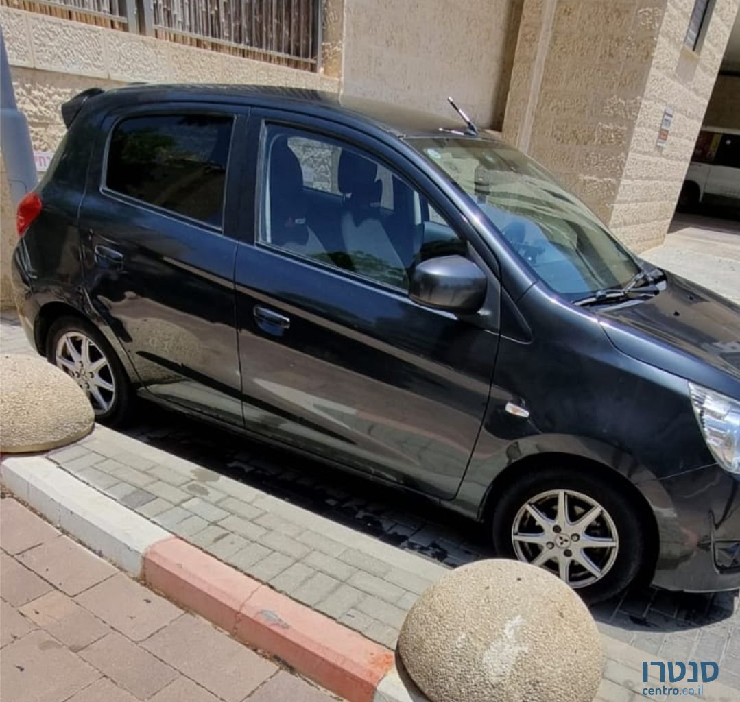 2014' Mitsubishi Space Star מיצובישי ספייס סטאר photo #2