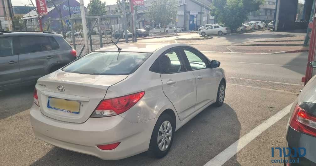 2016' Hyundai i25 יונדאי photo #2