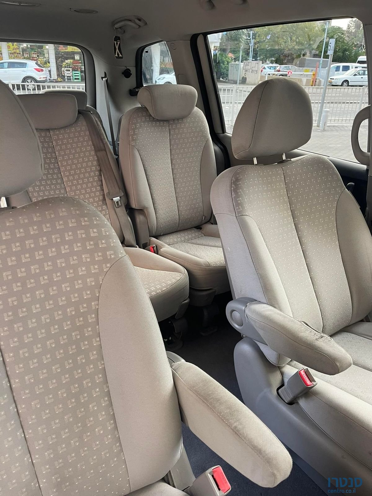 2011' Kia Carnival קיה קרניבל photo #6