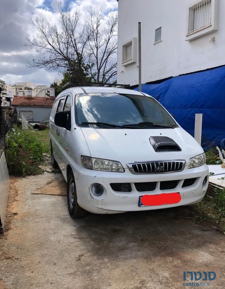 2006' Hyundai H 300 יונדאי photo #1