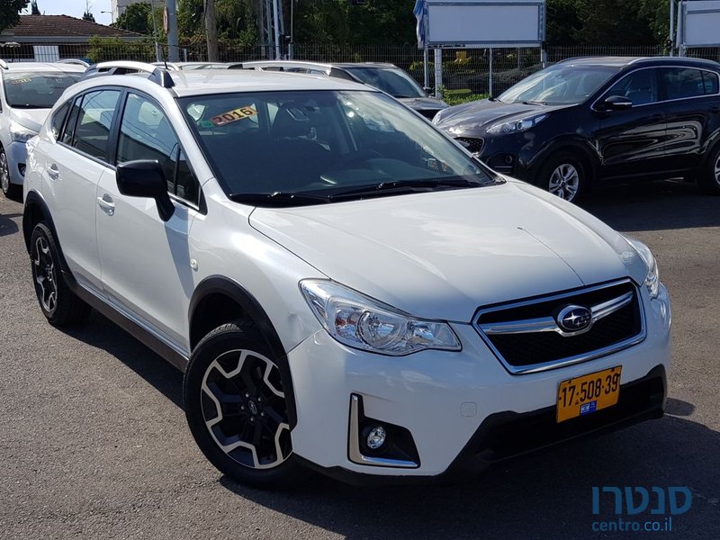 2016' Subaru XV photo #3