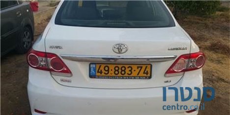 2011' Toyota Corolla photo #3