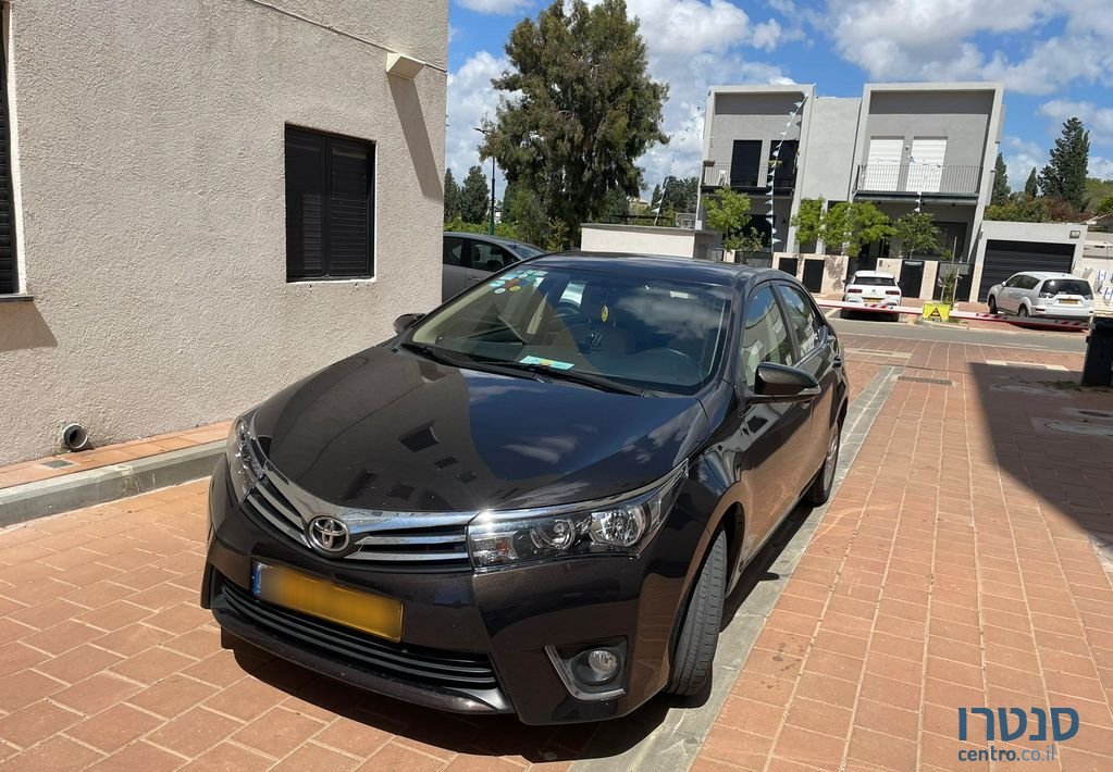 2015' Toyota Corolla טויוטה קורולה photo #4