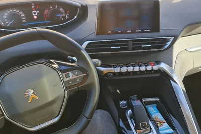 2021' Peugeot 3008 פיג'ו