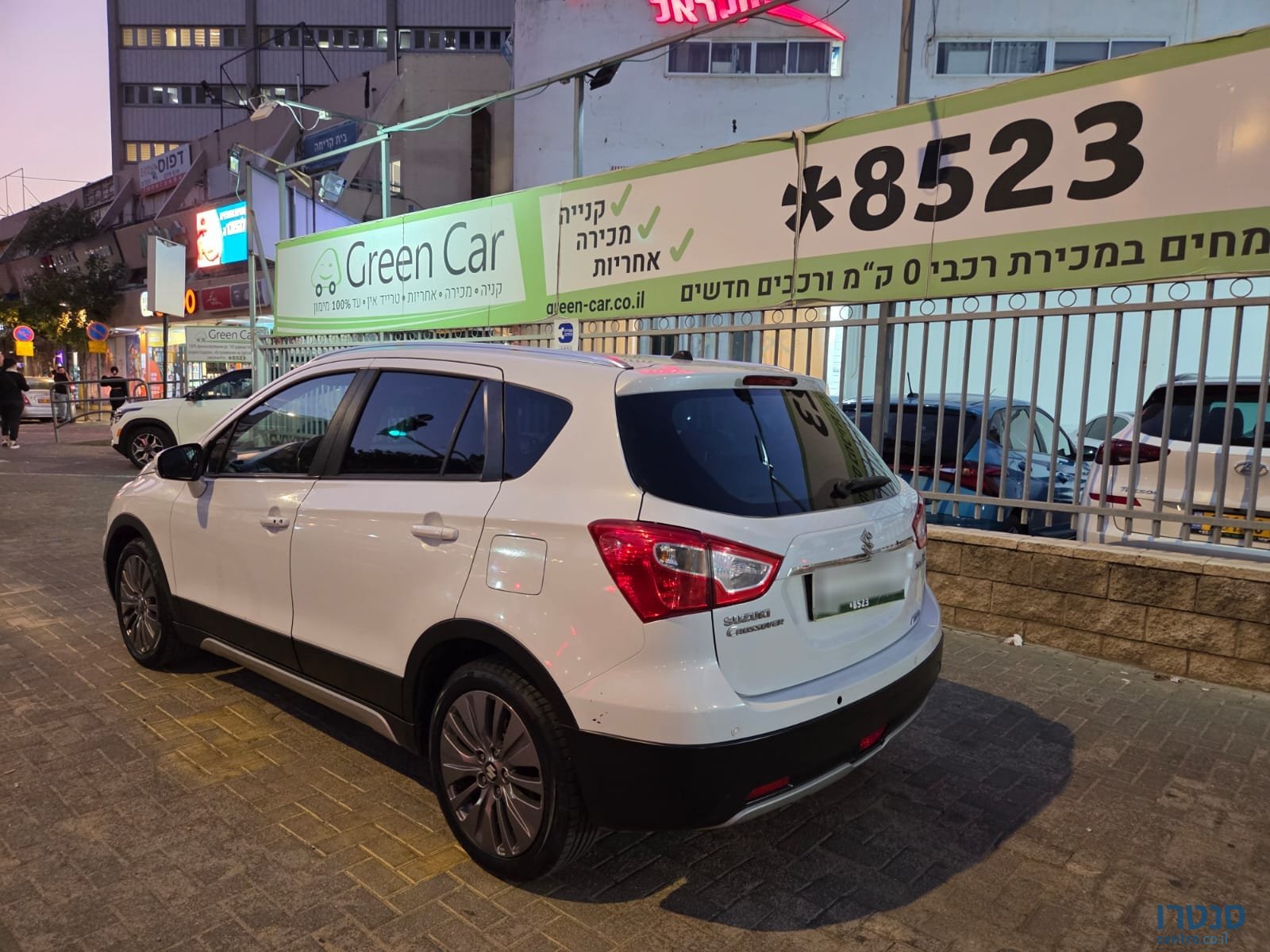 2015' Suzuki SX4 photo #5