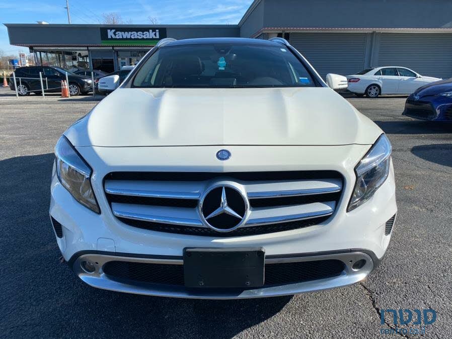 2018' Mercedes-Benz GLA-Class 250 photo #1