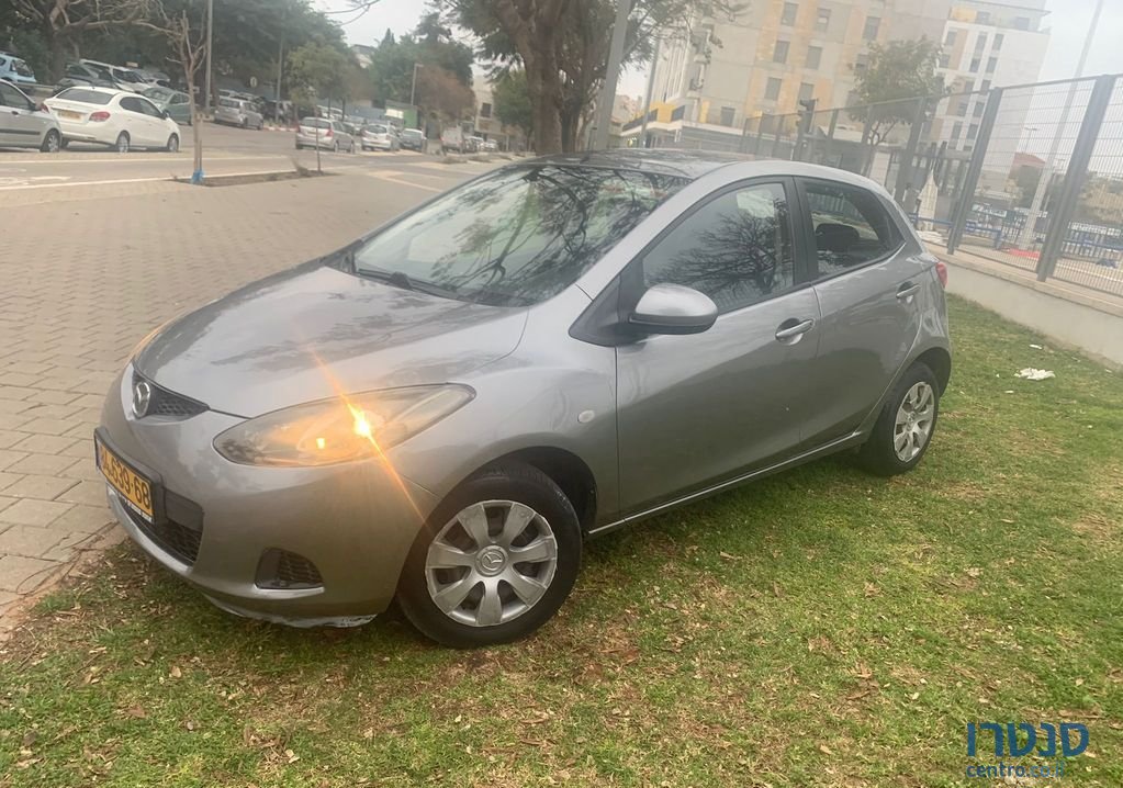 2010' Mazda 2 מאזדה photo #1