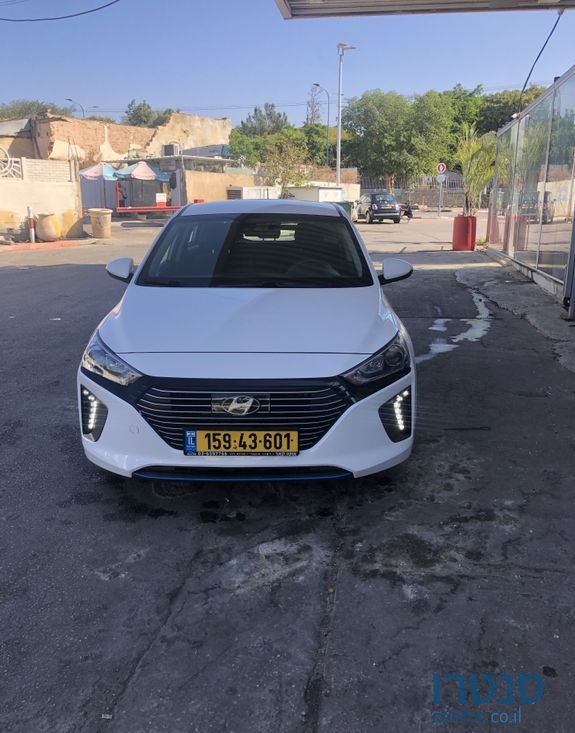 2018' Hyundai Ioniq יונדאי איוניק photo #1