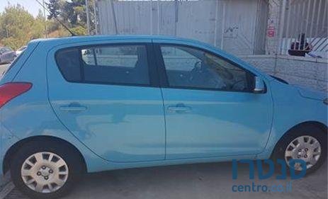 2015' Hyundai i20 יונדאי אינספייר photo #1