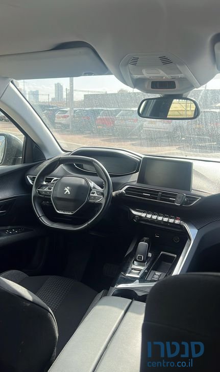 2021' Peugeot 5008 פיג'ו photo #3