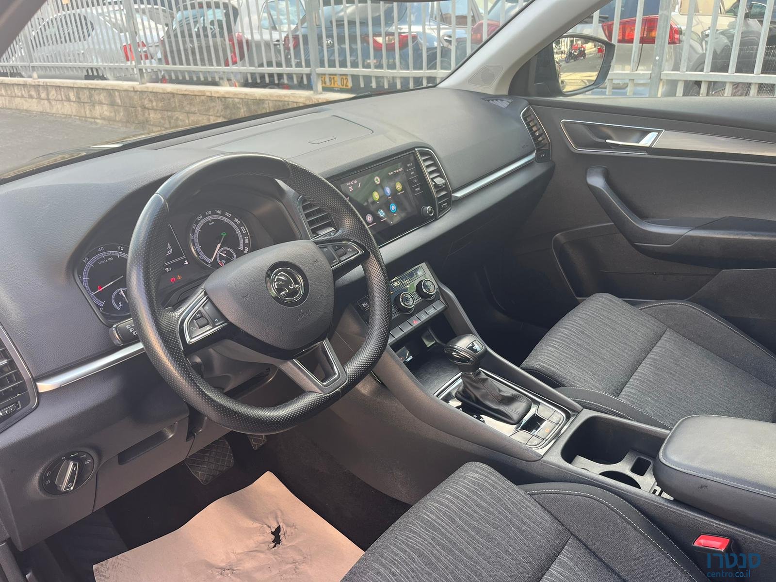 2019' Skoda Karoq photo #4