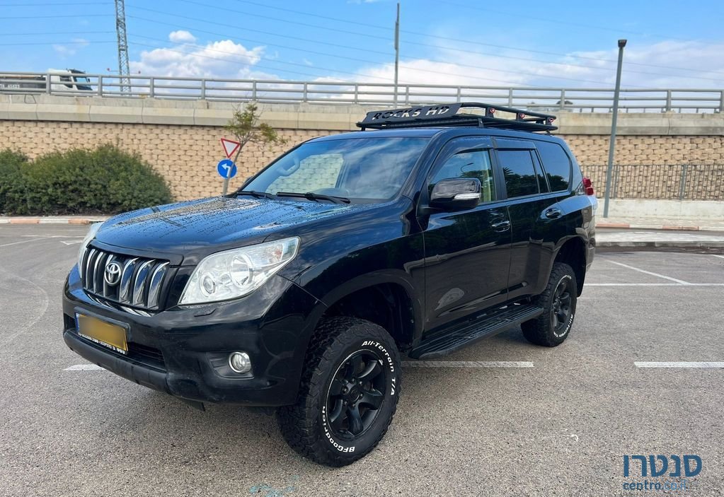 2010' Toyota Land Cruiser טויוטה לנד קרוזר photo #4