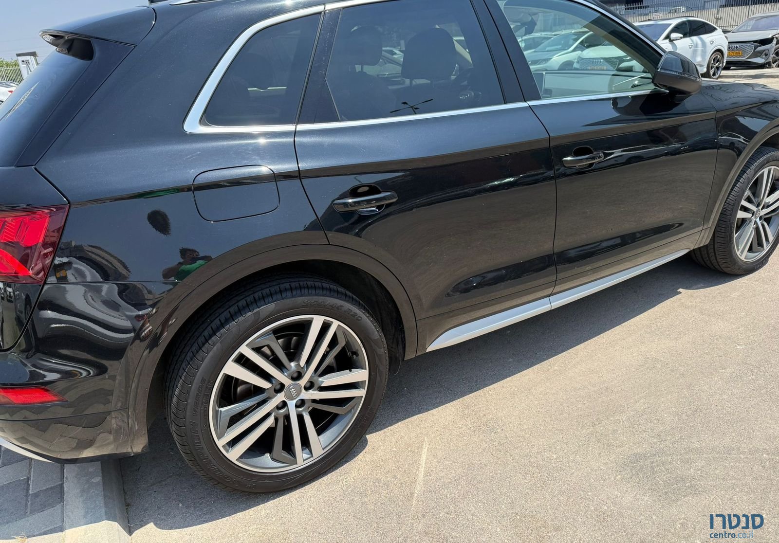 2020' Audi Q5 אאודי photo #5