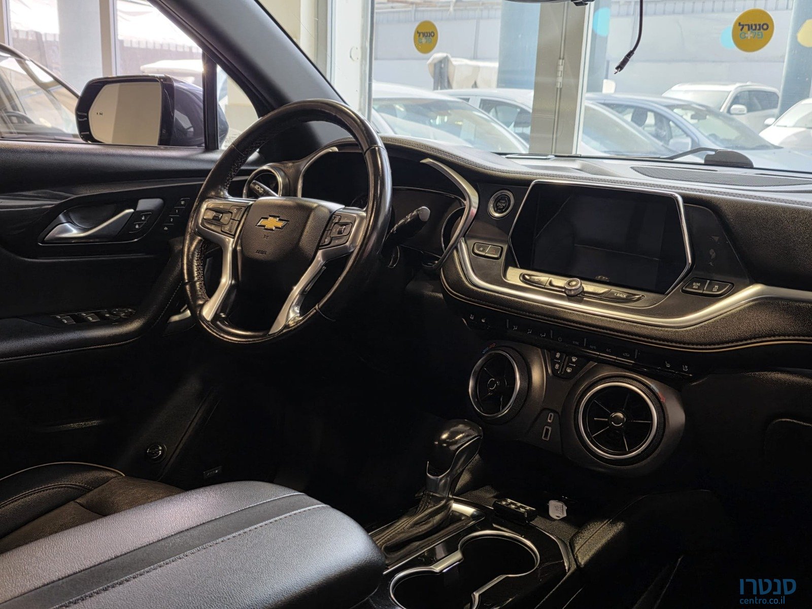 2023' Chevrolet Blazer photo #6