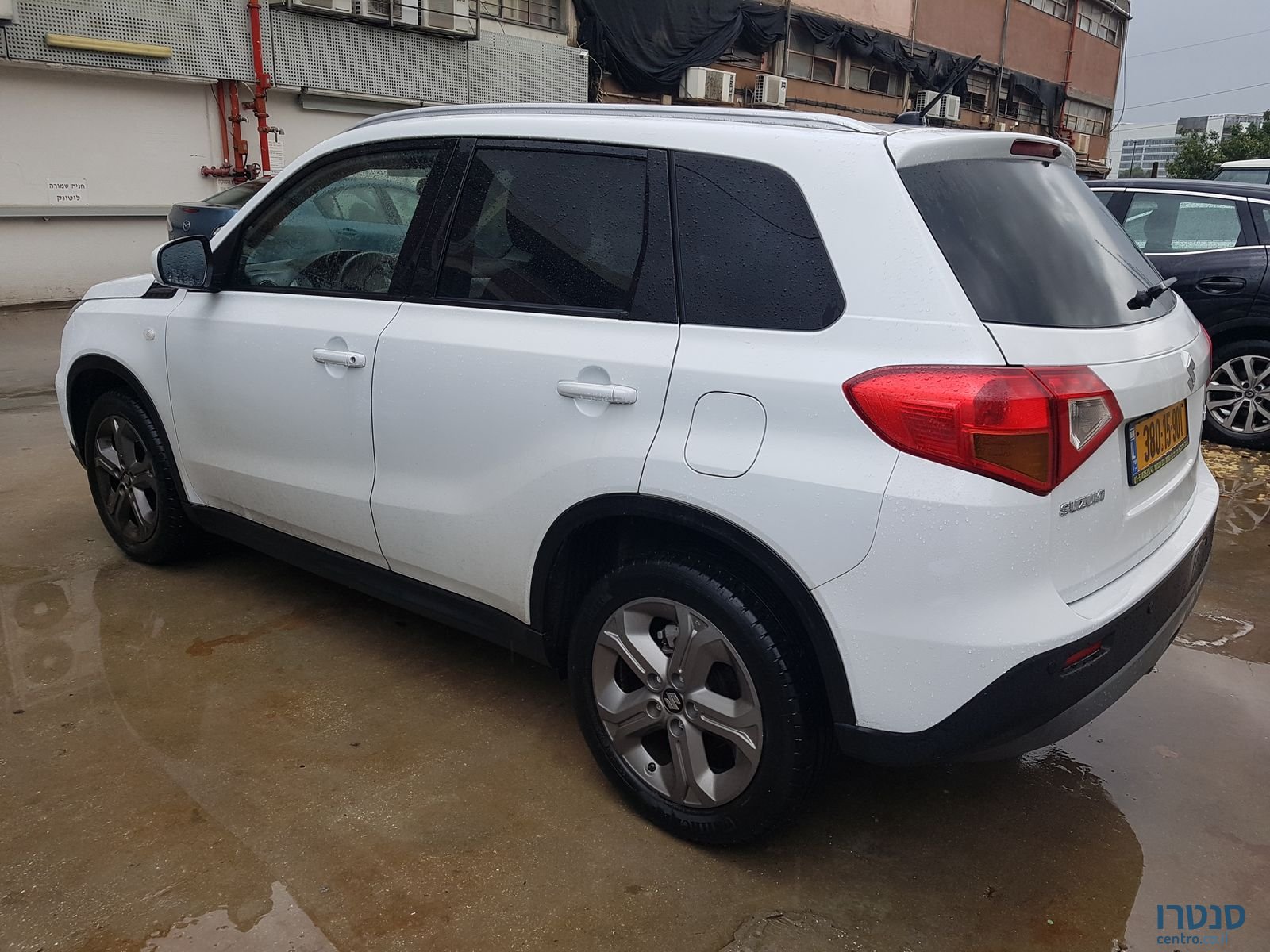 2018' Suzuki Vitara photo #3