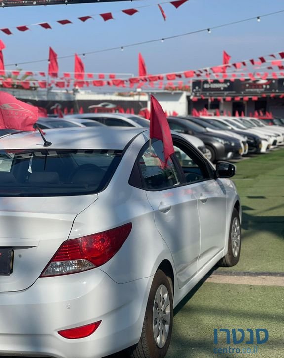 2018' Hyundai i25 יונדאי photo #6