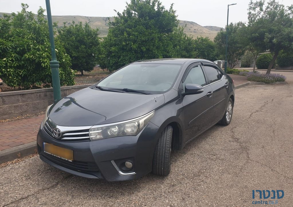 2016' Toyota Corolla טויוטה קורולה photo #1