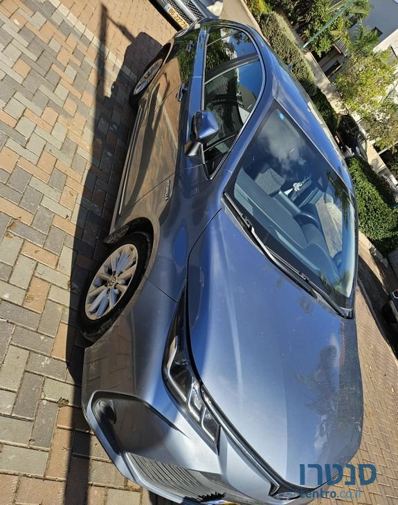 2020' Toyota Corolla טויוטה קורולה photo #4