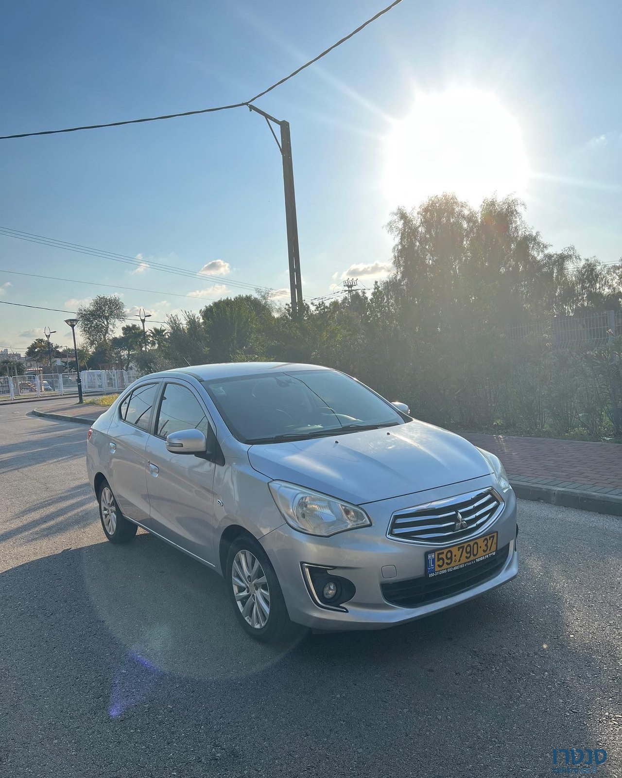 2016' Mitsubishi Attrage מיצובישי אטראז photo #2