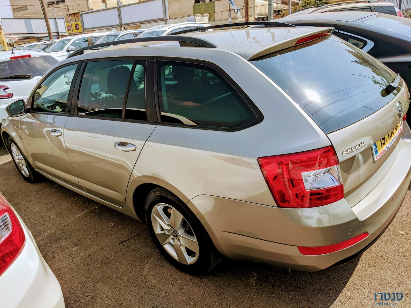 2016' Skoda Octavia photo #3