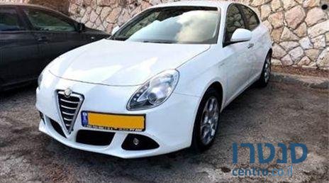 2012' Alfa Romeo Giulietta אלפא רומאו ג'ולייטה photo #1