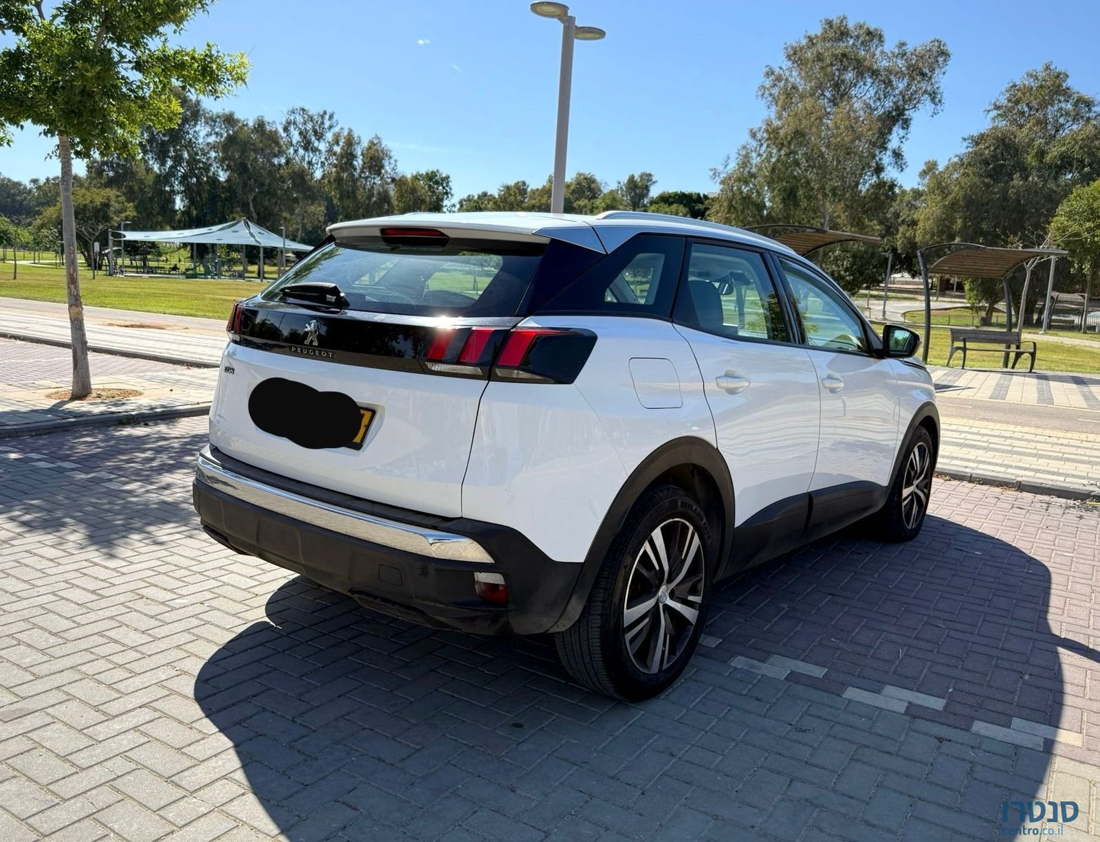 2018' Peugeot 3008 פיג'ו photo #3