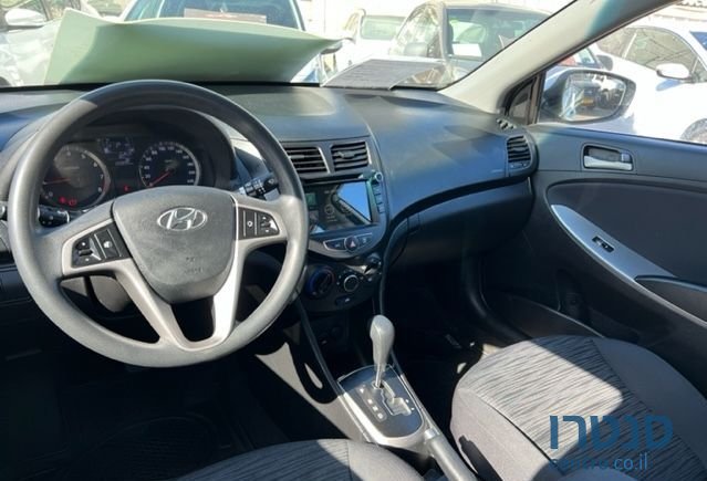 2018' Hyundai i25 יונדאי photo #4