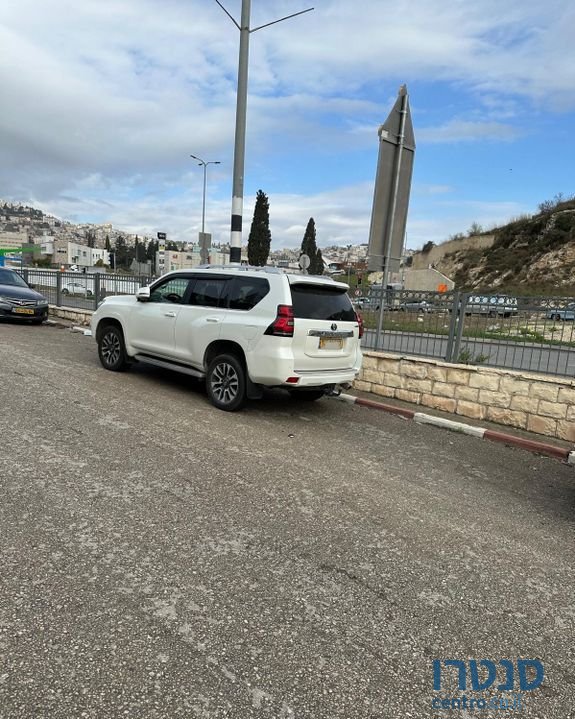 2022' Toyota Land Cruiser טויוטה לנד קרוזר photo #2