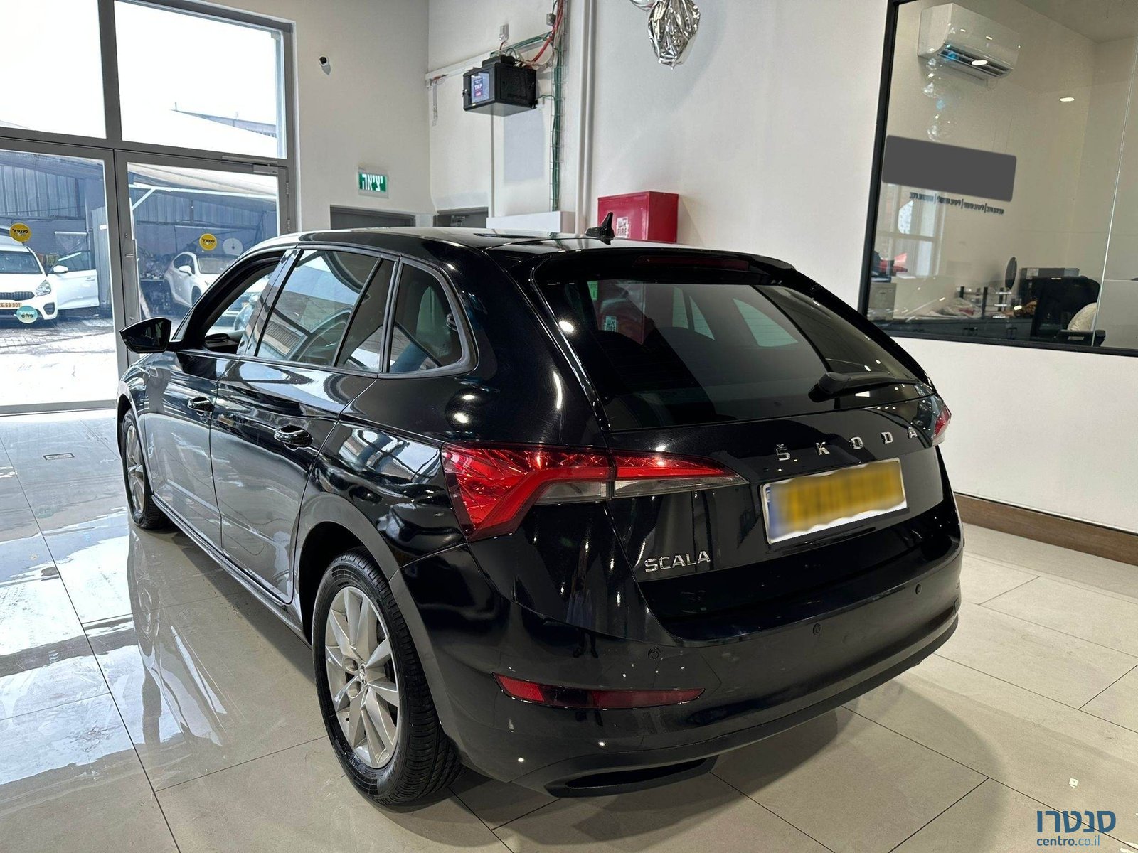 2020' Skoda Scala photo #4