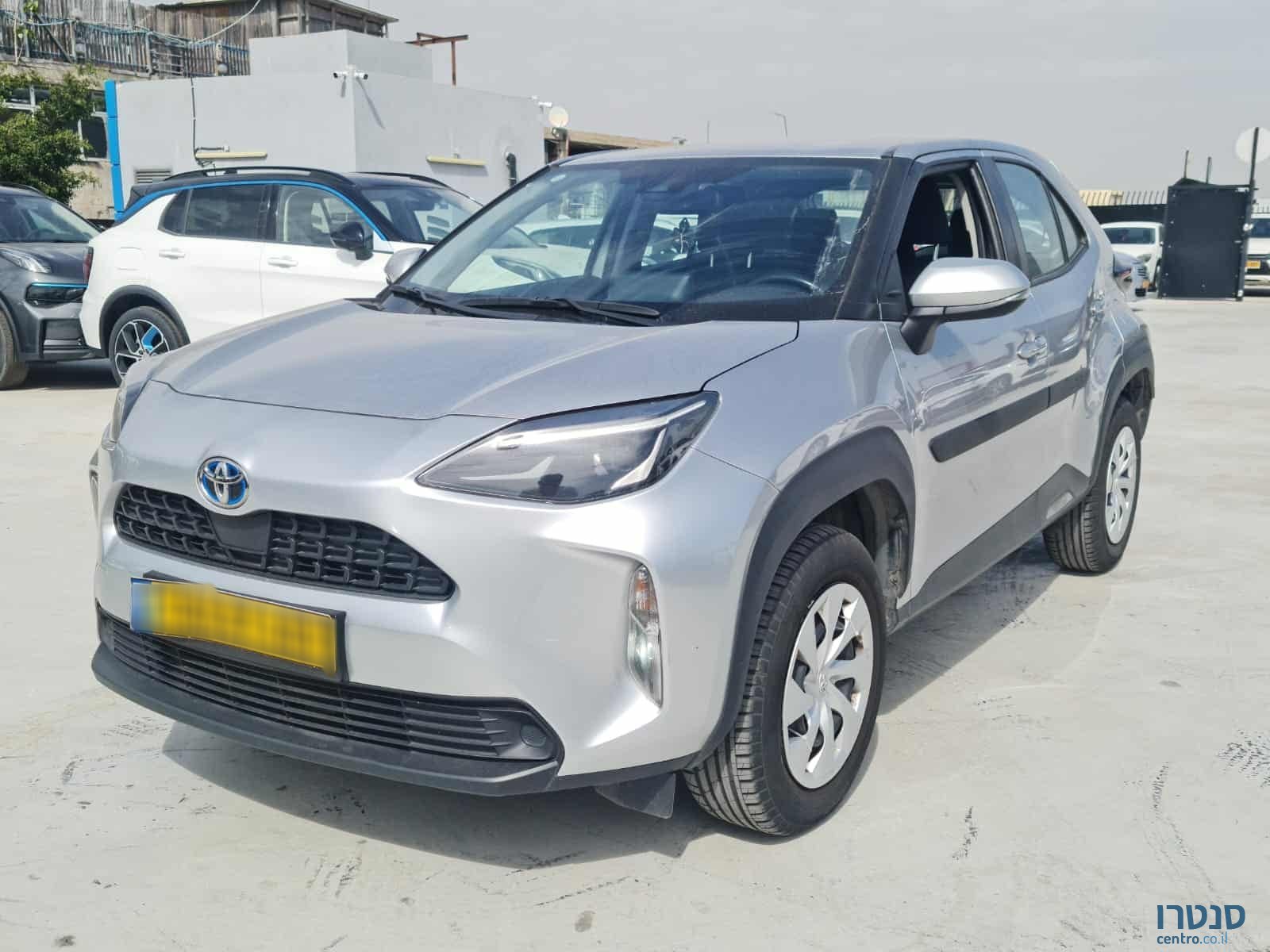 2022' Toyota Yaris Cross photo #1