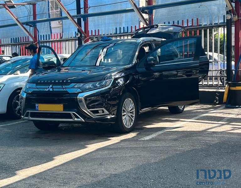 2019' Mitsubishi Outlander מיצובישי אאוטלנדר photo #1