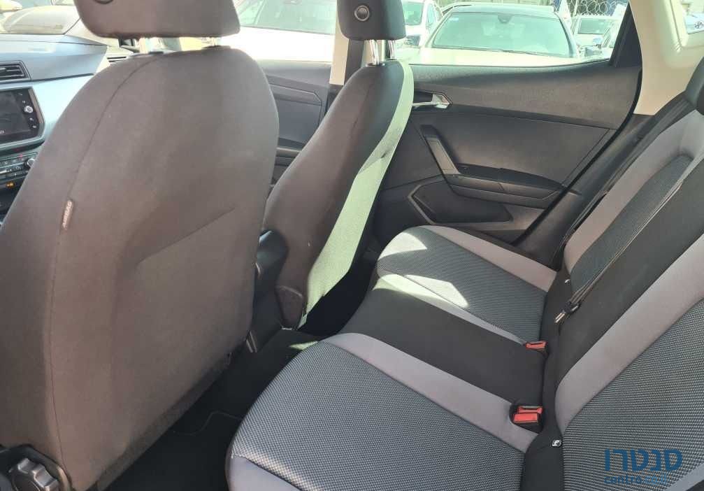 2019' SEAT Arona סיאט ארונה photo #6