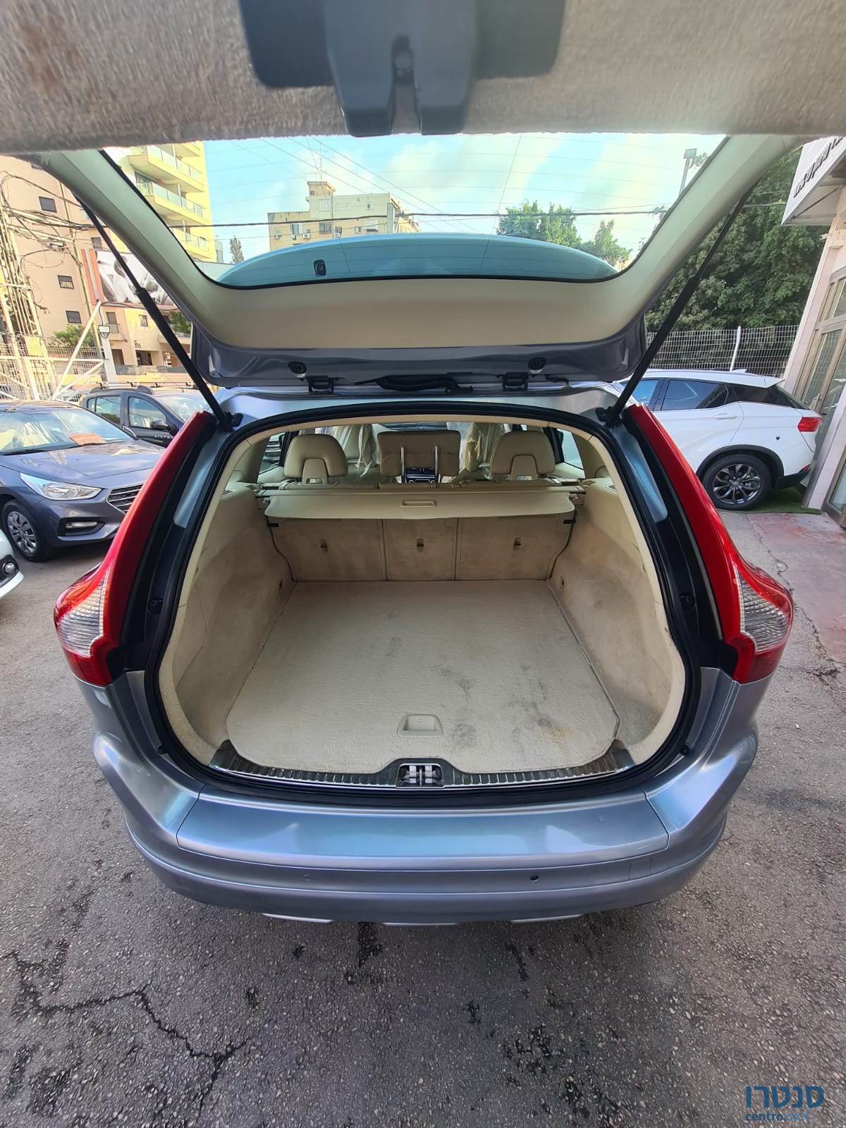 2015' Volvo XC60 photo #5