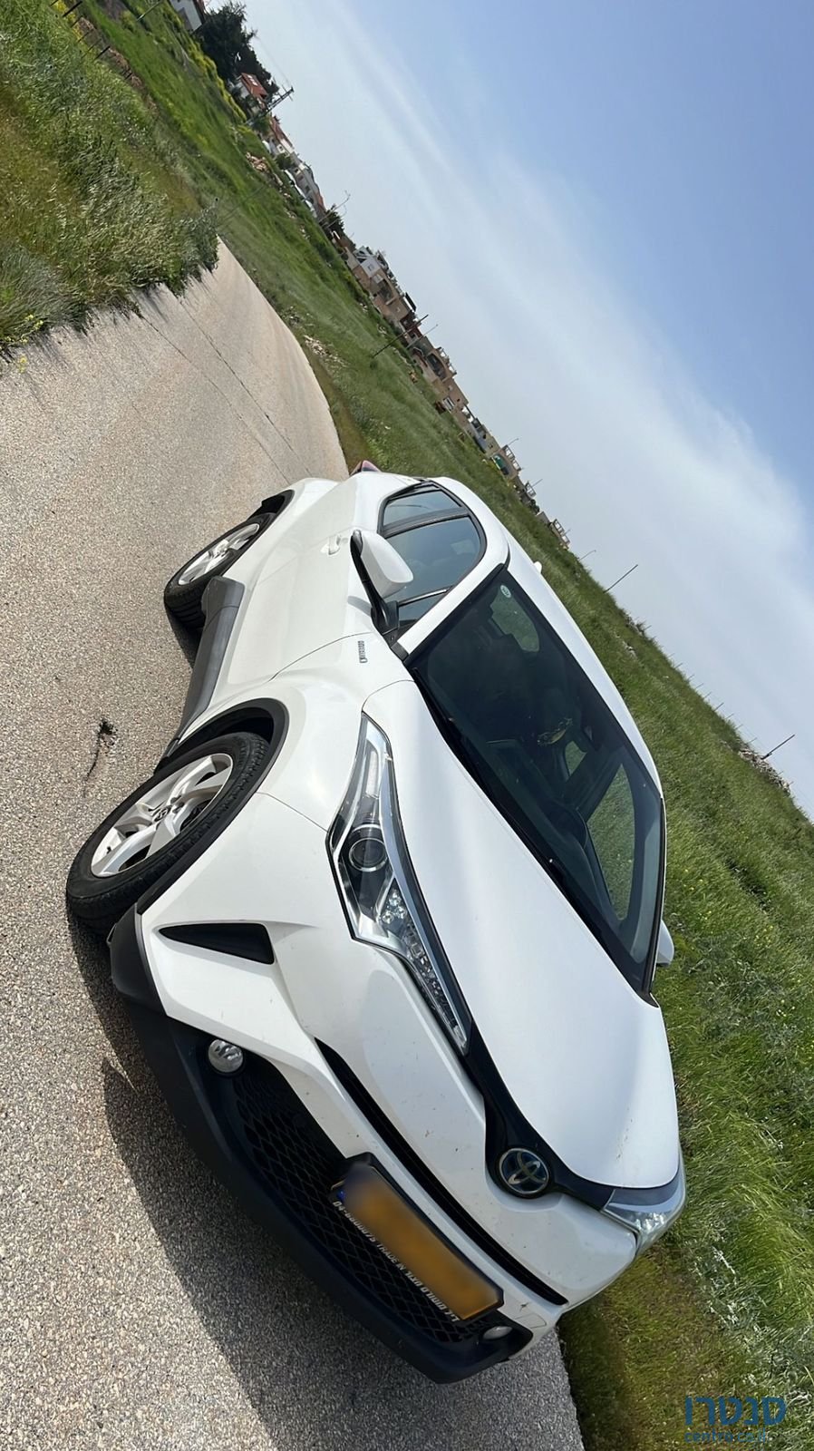 2019' Toyota C-HR טויוטה photo #2